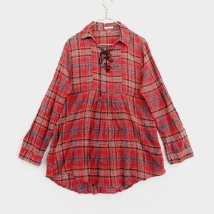 gimmicks by BKE Red Plaid Long Sleeve Lace-Up Tunic Top Shirt P145